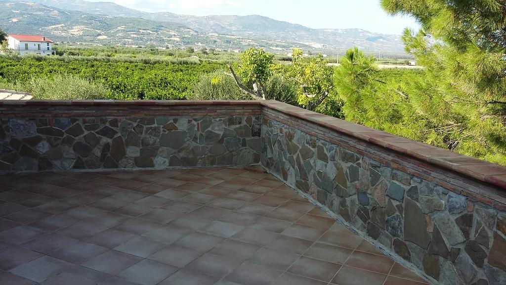 Agriturismo L' Agrumeto Francavilla Marittima Kültér fotó